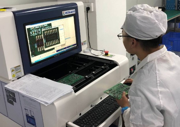 smt電子廠的貼片加工焊點(diǎn)質(zhì)量檢測